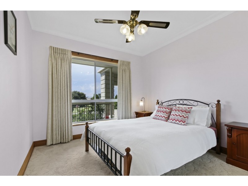 45 Simpsons Drive, Newlands Arm VIC 3875