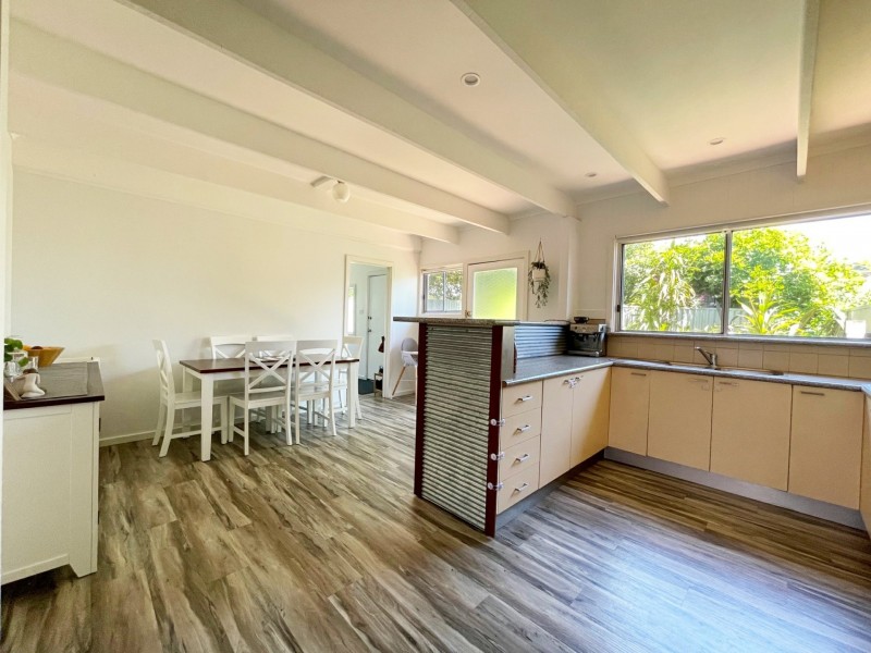 4 Government Road, Paynesville VIC 3880