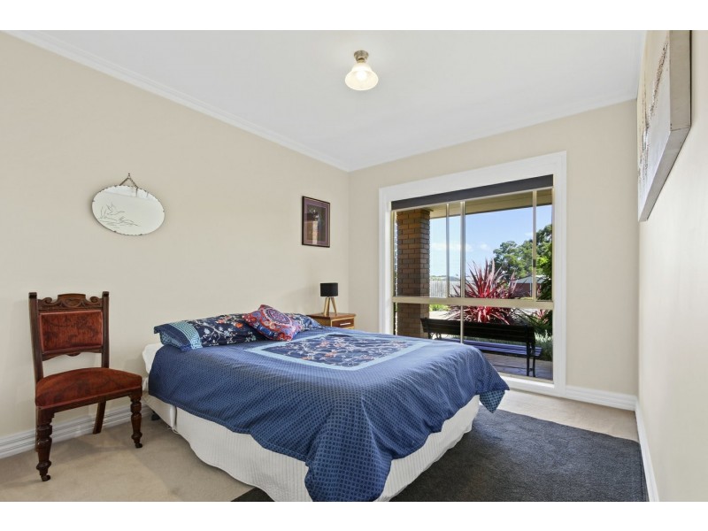 6 Midway Avenue, Newlands Arm VIC 3875