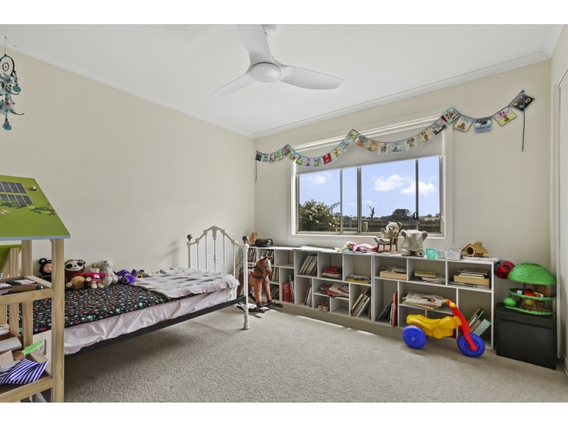 160 Bay Road, Eagle Point VIC 3878