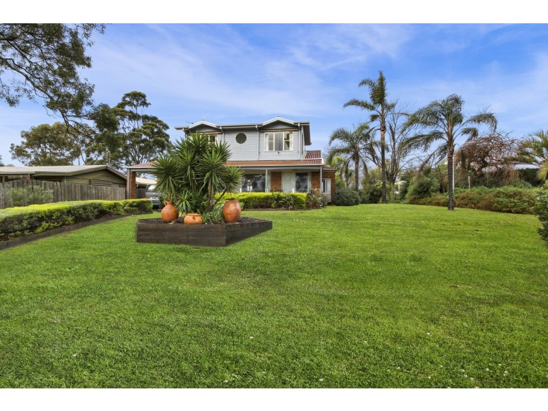 49 Western Boulevard, Raymond Island VIC 3880