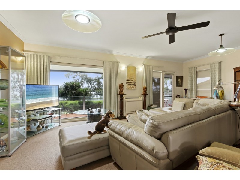 49 Western Boulevard, Raymond Island VIC 3880