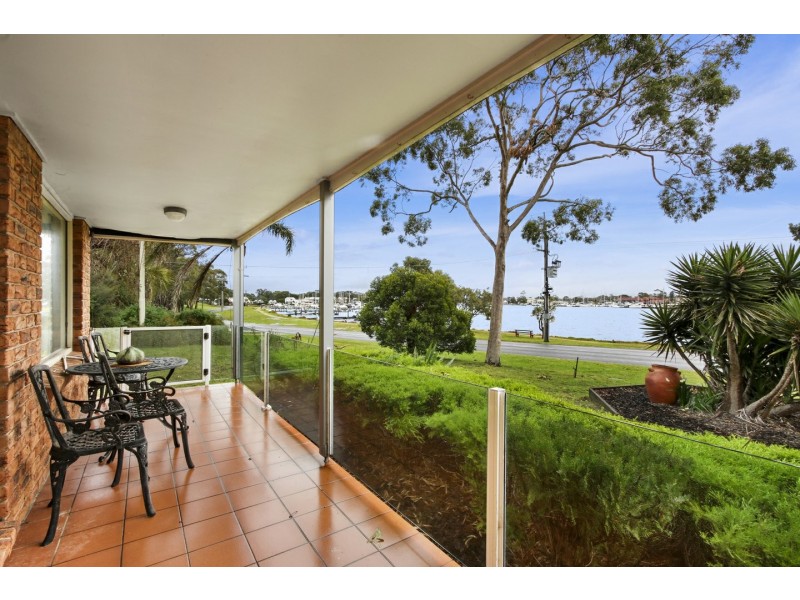 49 Western Boulevard, Raymond Island VIC 3880