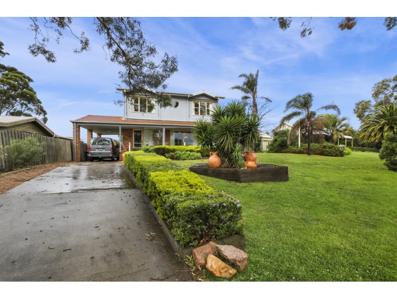 49 Western Boulevard, Raymond Island VIC 3880