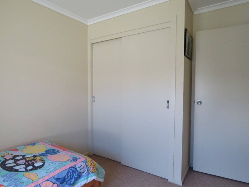 56 Tenth Avenue, Raymond Island VIC 3880