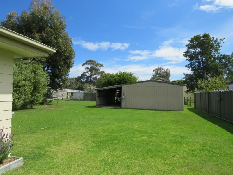 56 Tenth Avenue, Raymond Island VIC 3880