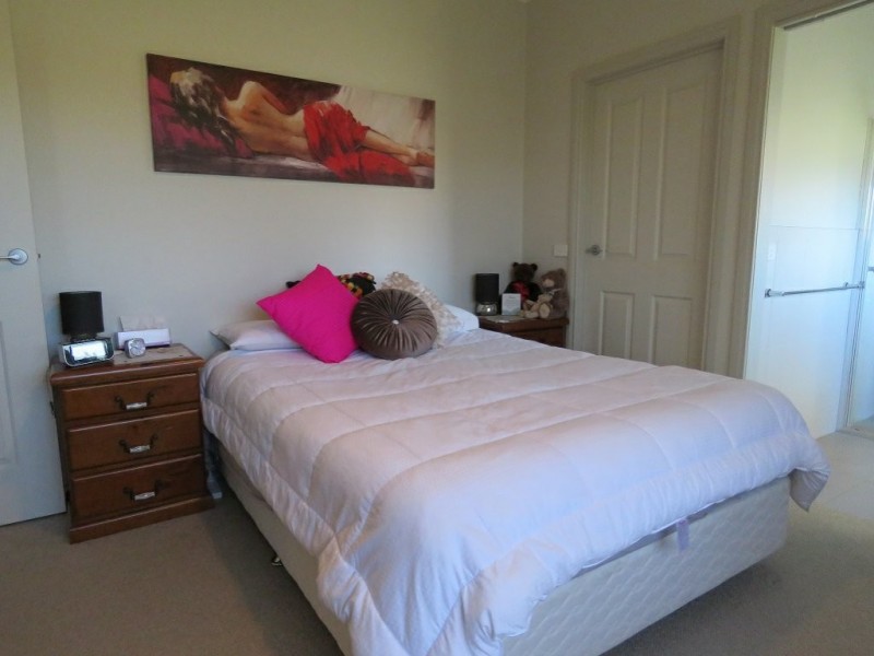 2 Eaton Place, Paynesville VIC 3880