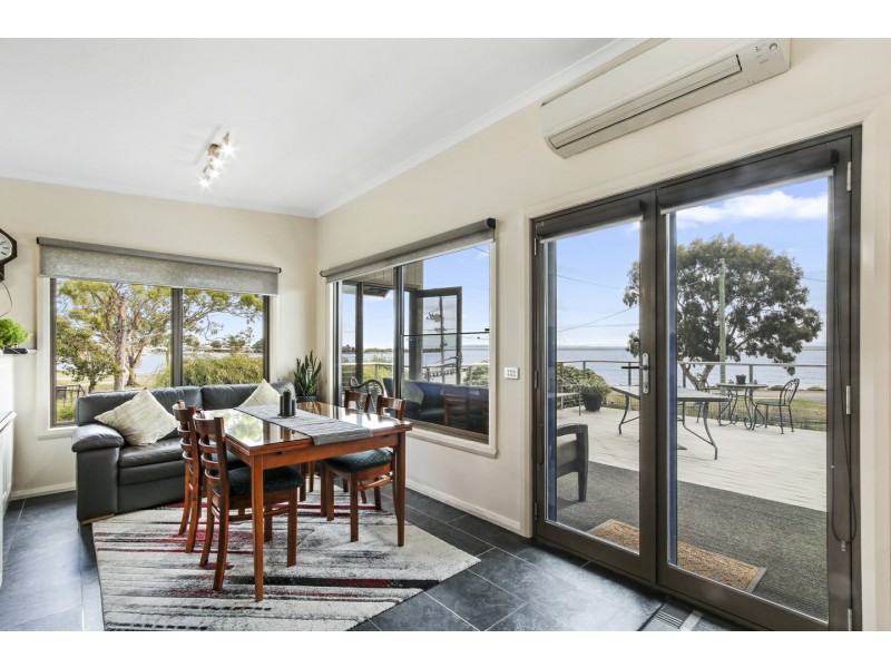 205 Western Boulevard, Raymond Island VIC 3880