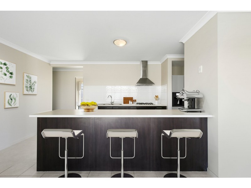 14 Ah Yee Place, Paynesville VIC 3880