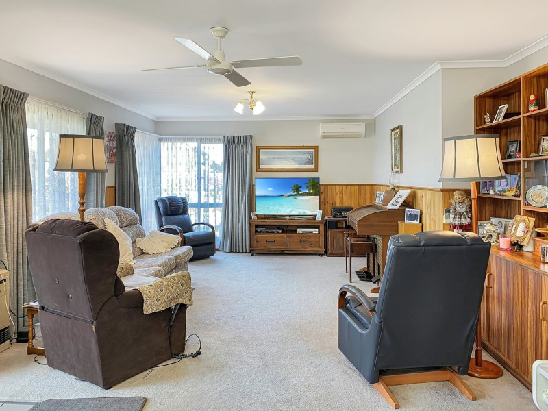 30 Bay Road, Eagle Point VIC 3878