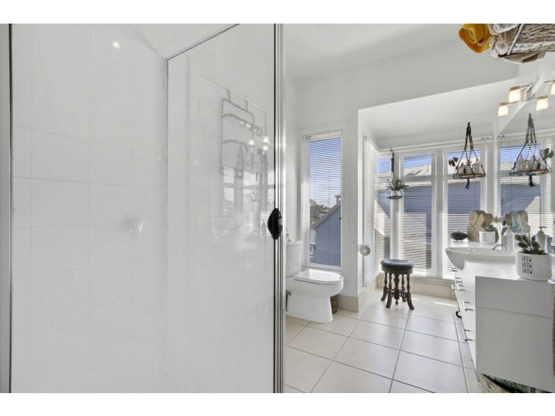 8/15 Mitchell Street, Paynesville VIC 3880