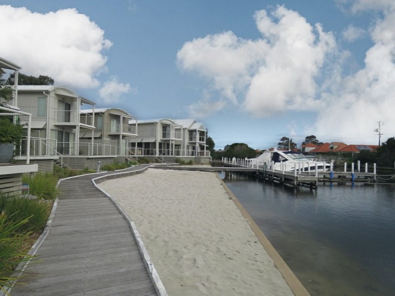 8/15 Mitchell Street, Paynesville VIC 3880