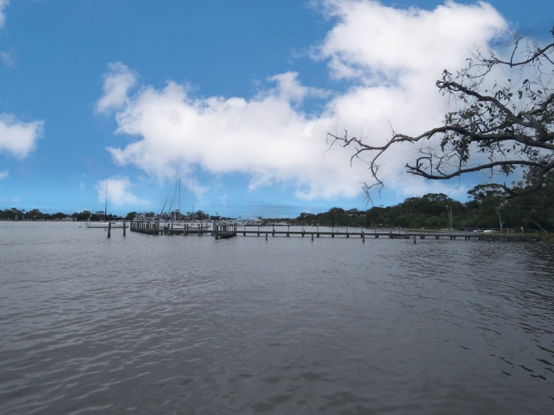 40 Sixth Avenue, Raymond Island VIC 3880