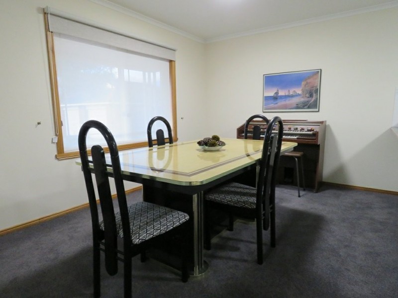 Villa 7/1-5 Canal Road, Paynesville VIC 3880