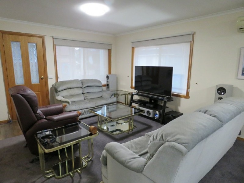 Villa 7/1-5 Canal Road, Paynesville VIC 3880