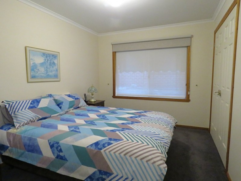 Villa 7/1-5 Canal Road, Paynesville VIC 3880