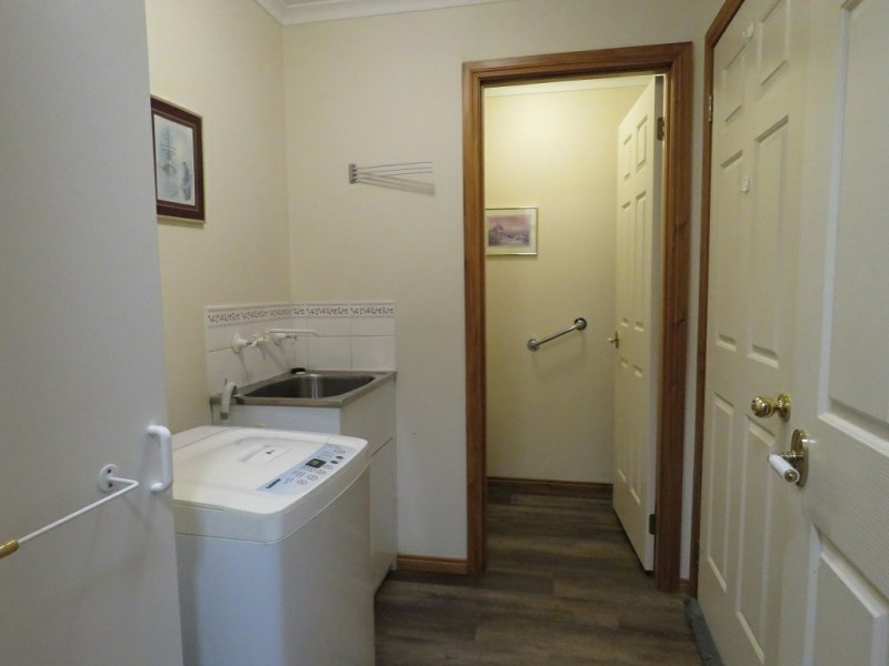 Villa 7/1-5 Canal Road, Paynesville VIC 3880