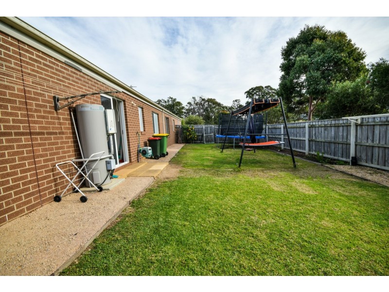 7 Jim Way, Paynesville VIC 3880