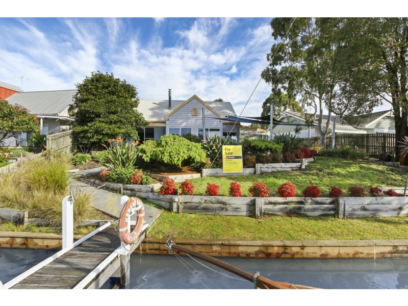 7 Waterloo Court, Paynesville VIC 3880