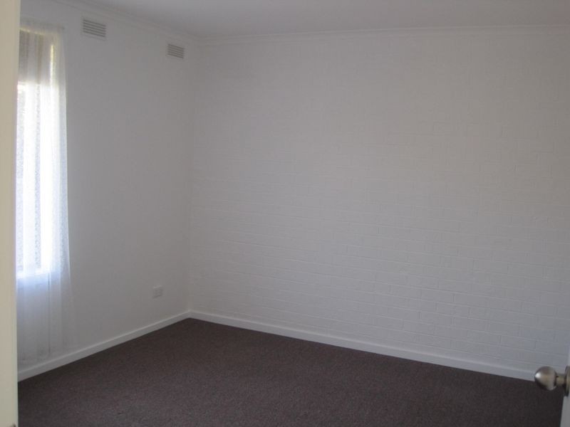 Unit 2/16 Wellington Street, Paynesville VIC 3880