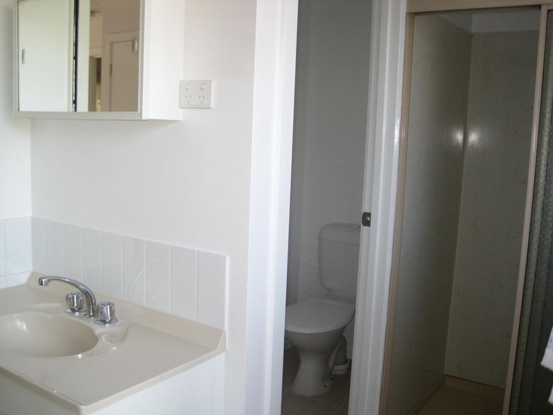 Unit 2/16 Wellington Street, Paynesville VIC 3880