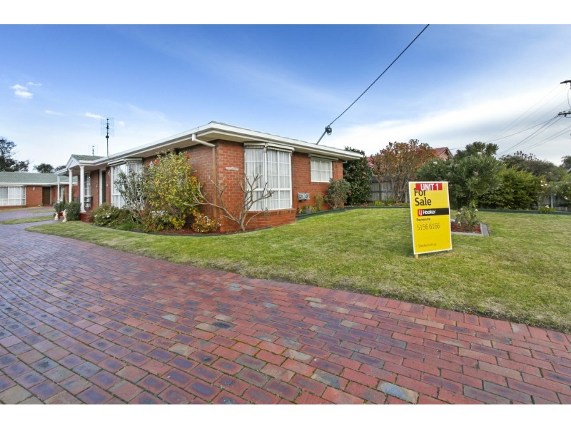 Unit 1/30 Queen Street, Paynesville VIC 3880