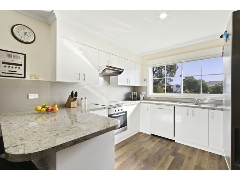 Unit 1/30 Queen Street, Paynesville VIC 3880