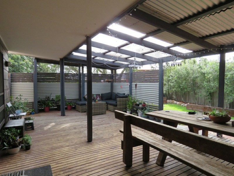 8 McMillan Grove, Paynesville VIC 3880