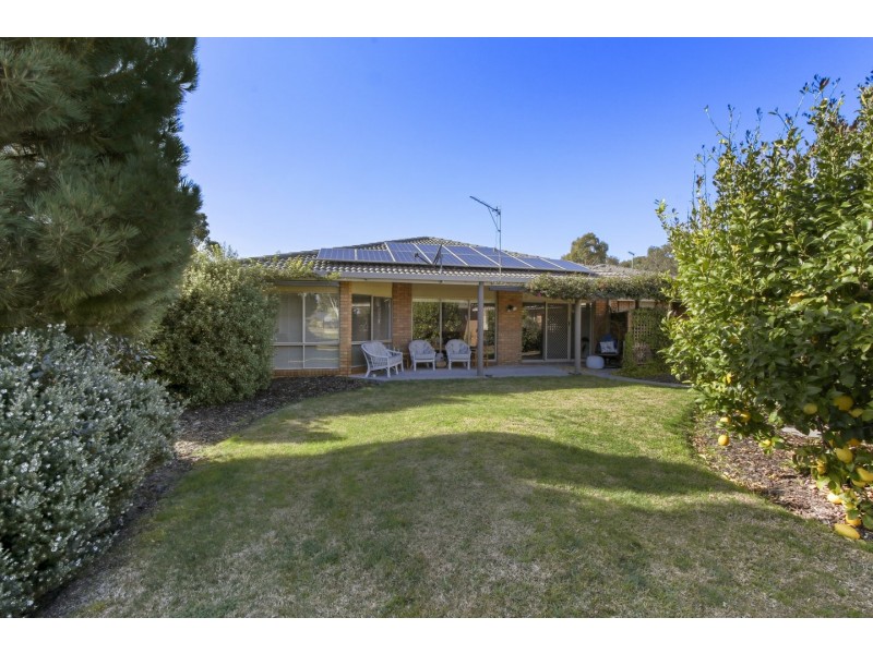 Unit 3/1 Windjammer Court, Paynesville VIC 3880