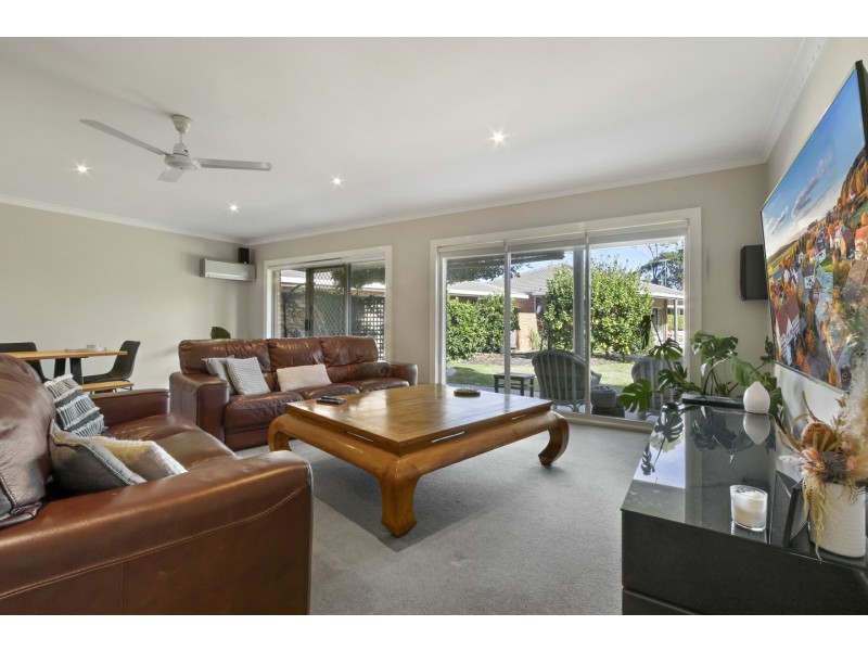 Unit 3/1 Windjammer Court, Paynesville VIC 3880