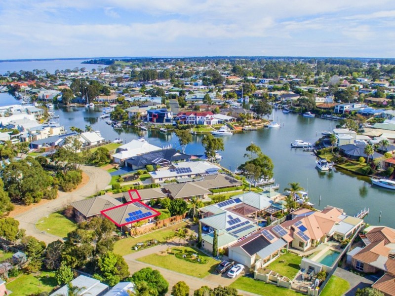 Unit 3/1 Windjammer Court, Paynesville VIC 3880