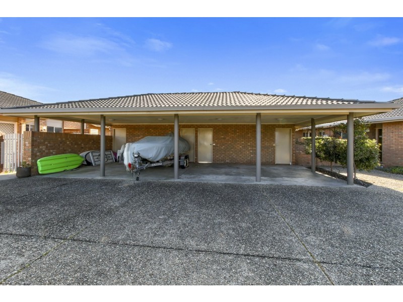 Unit 3/1 Windjammer Court, Paynesville VIC 3880