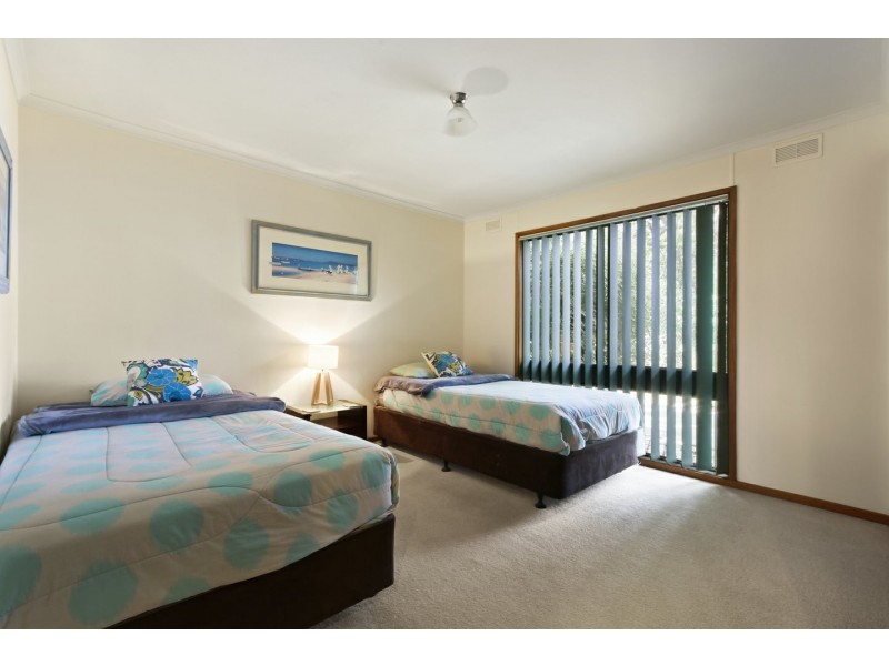 53 School Road, Eagle Point VIC 3878