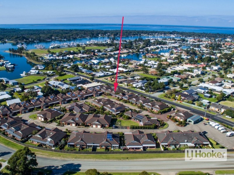 Villa 7/1-5 Canal Road, Paynesville VIC 3880
