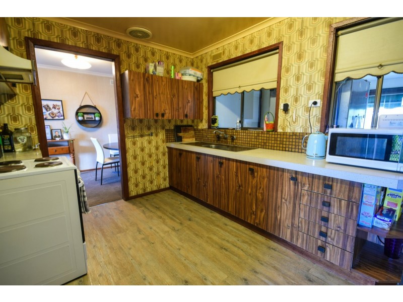 37 Vaughan Street, Paynesville VIC 3880