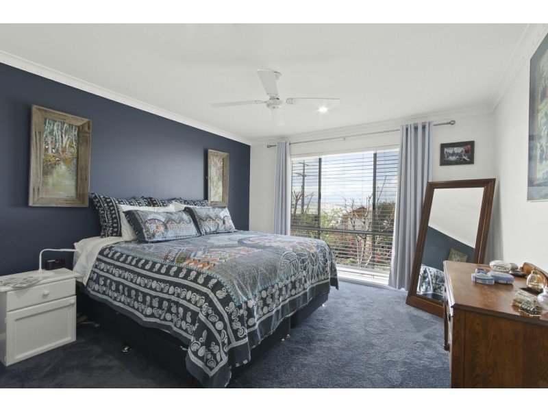 51 Fullarton Drive, Paynesville VIC 3880