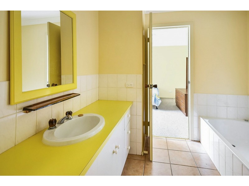 40 Ashley Street, Paynesville VIC 3880