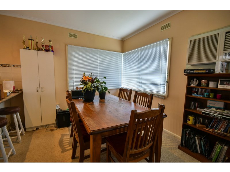 4 Tambo Avenue, Paynesville VIC 3880