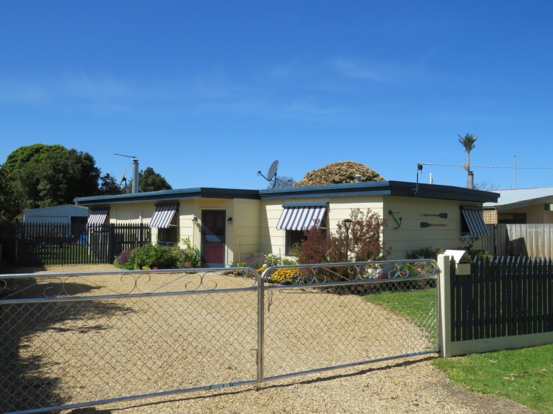 36 Vaughan Street, Paynesville VIC 3880