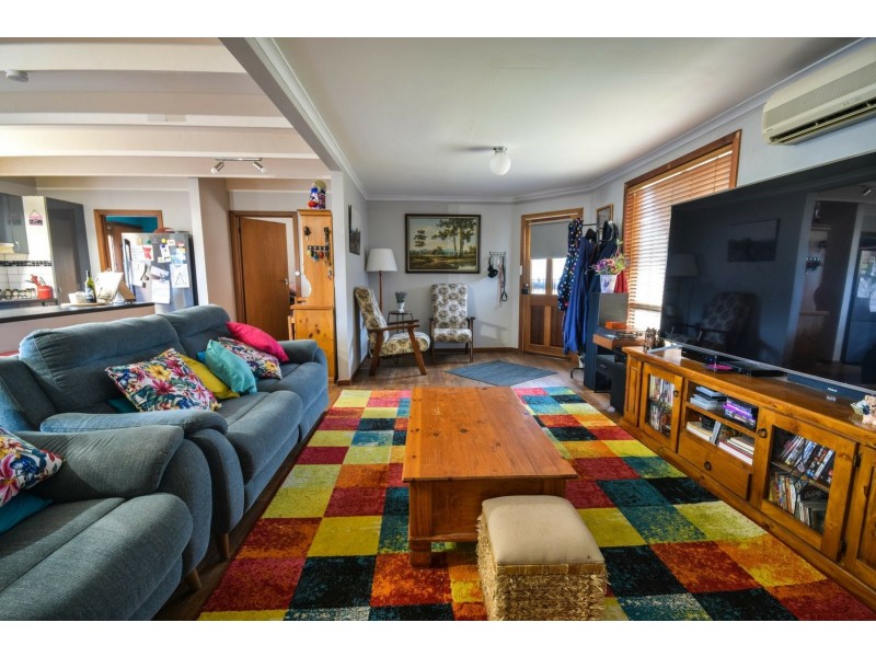 36 Vaughan Street, Paynesville VIC 3880