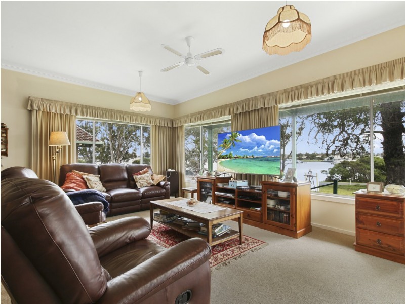 131 Western Boulevard, Raymond Island VIC 3880