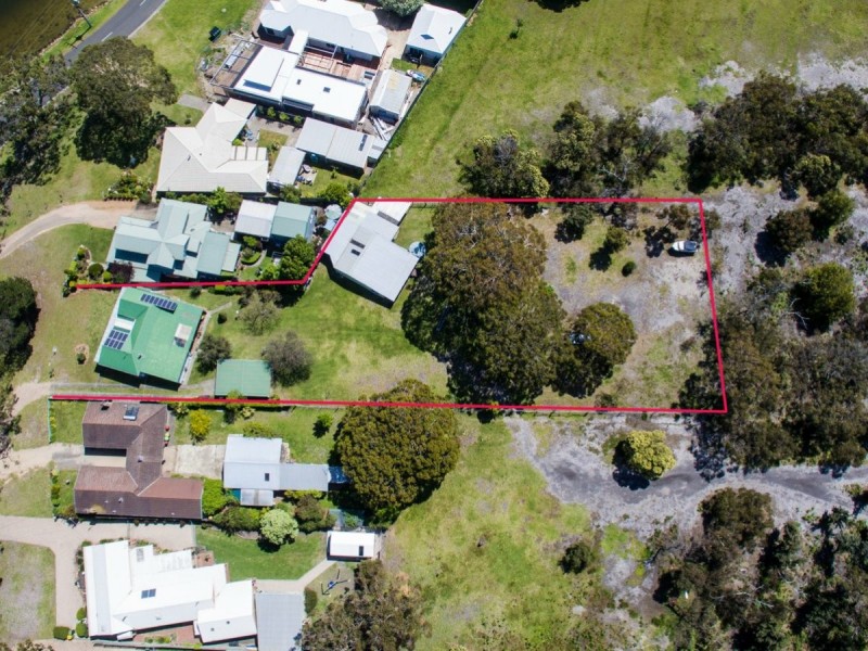 131 Western Boulevard, Raymond Island VIC 3880