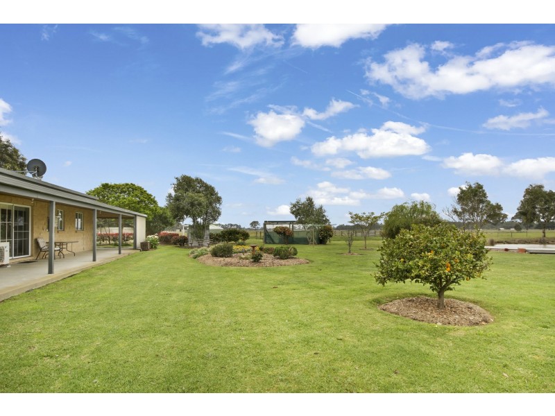 165 Lake Victoria Road, Eagle Point VIC 3878
