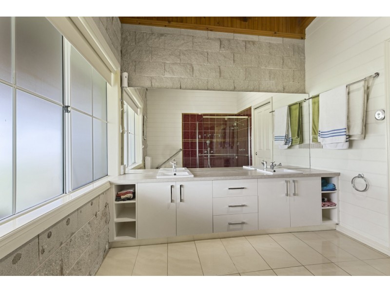 165 Lake Victoria Road, Eagle Point VIC 3878