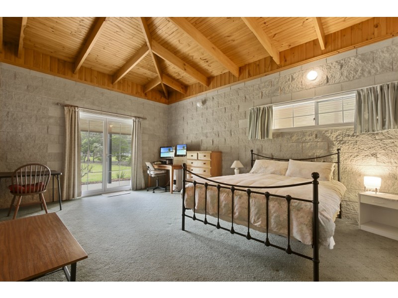 165 Lake Victoria Road, Eagle Point VIC 3878