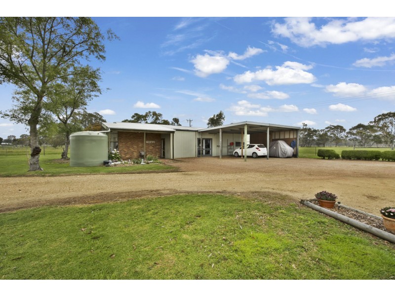 165 Lake Victoria Road, Eagle Point VIC 3878