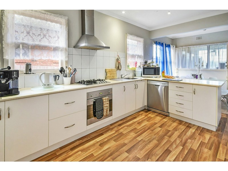 4 Main Road, Paynesville VIC 3880