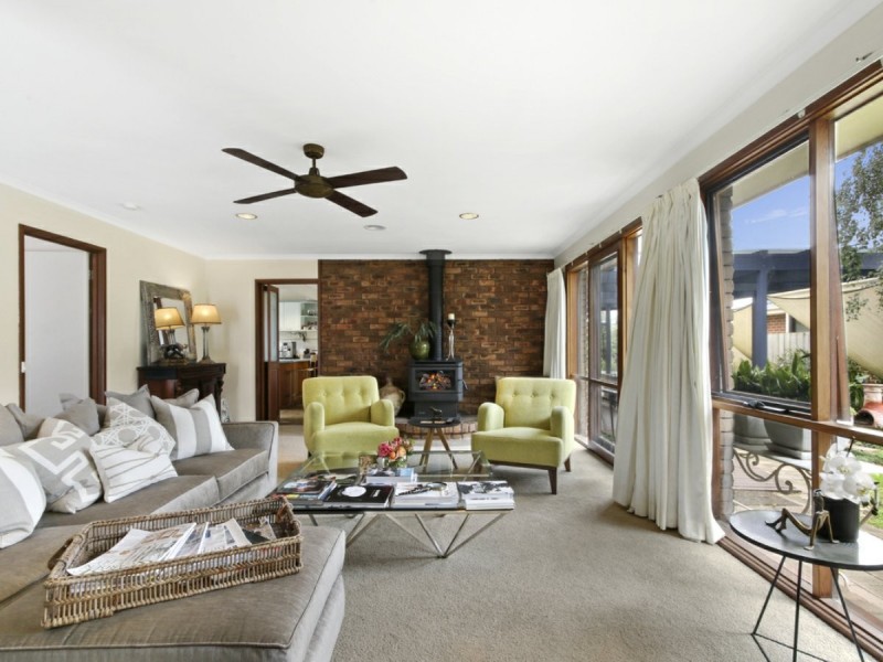 15 Newton Close, Paynesville VIC 3880