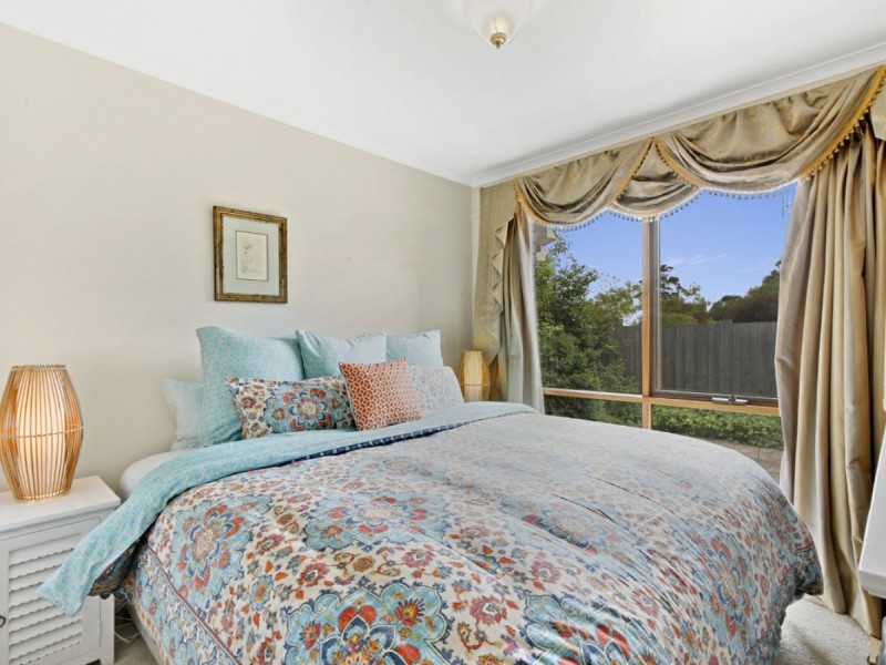 15 Newton Close, Paynesville VIC 3880