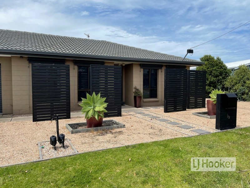 Unit 1/58 Vaughan  Street, Paynesville VIC 3880